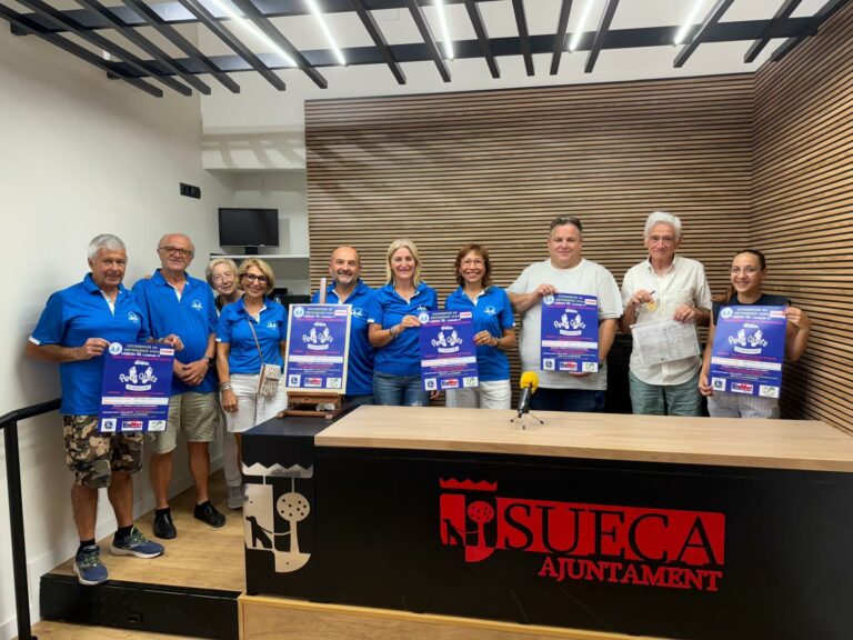 Sueca presenta la seua 35 Volta a Peu