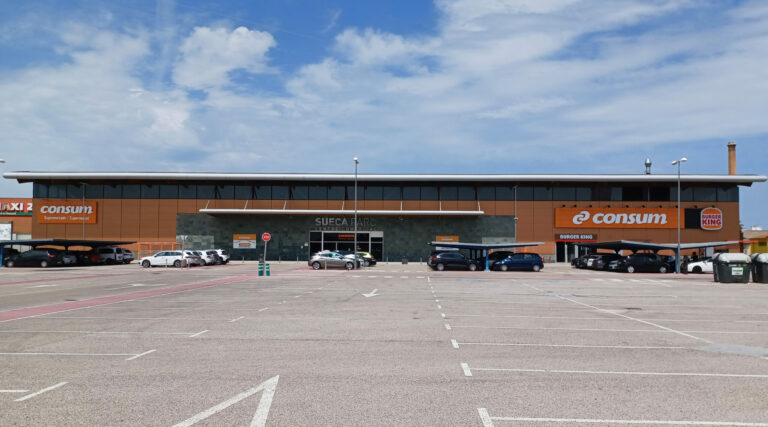 Consum inaugura un nou supermercat a Sueca amb 32 llocs de treball