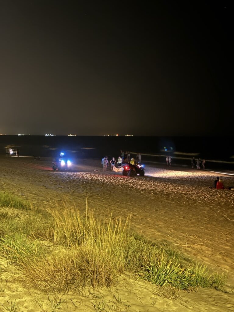 La Policia Local de Sueca duu a terme el seu operatiu durant la Nit de Sant Joan